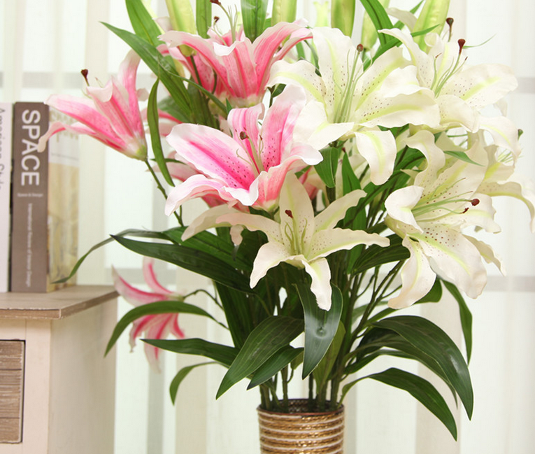 Best Artificial Lily Flower Is Decorated With Plastic Leaves In The Living Room Under 3.25