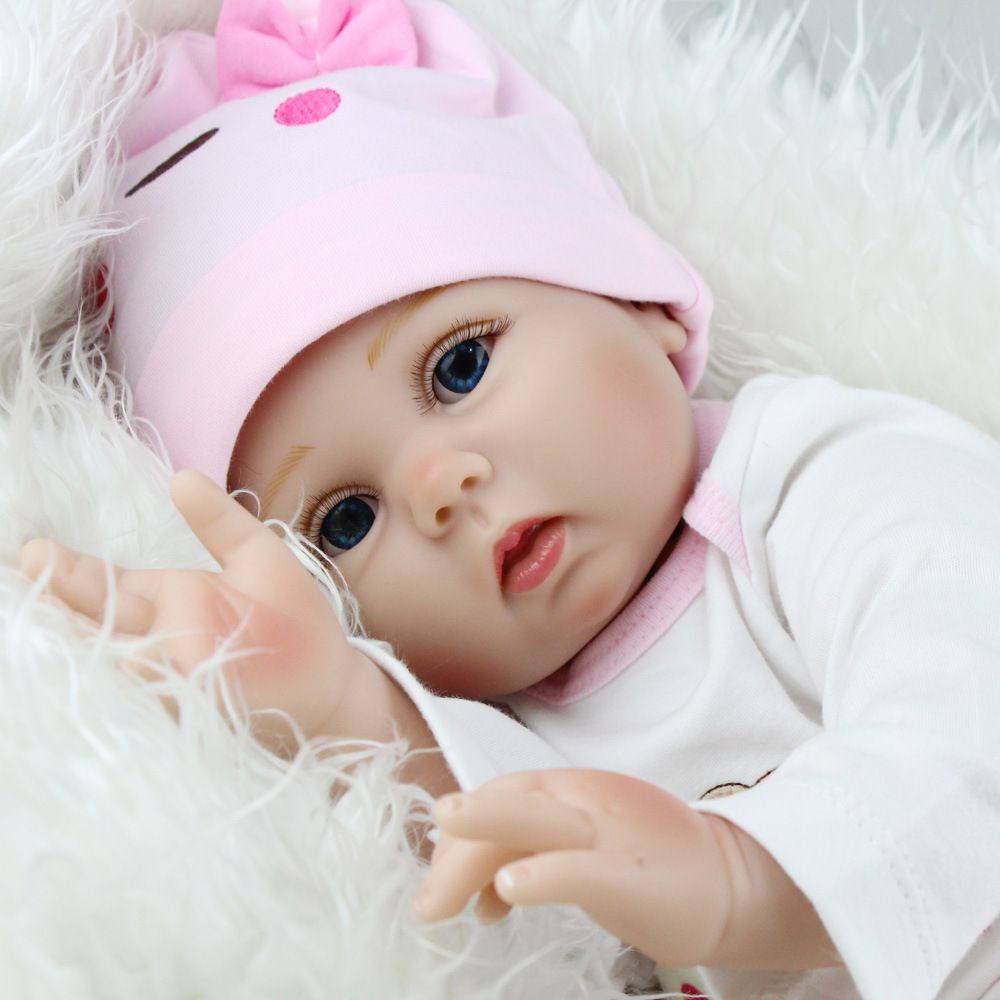 poupee reel