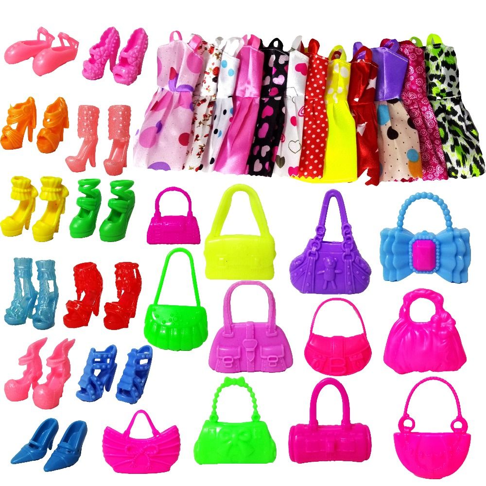bags for barbie dolls