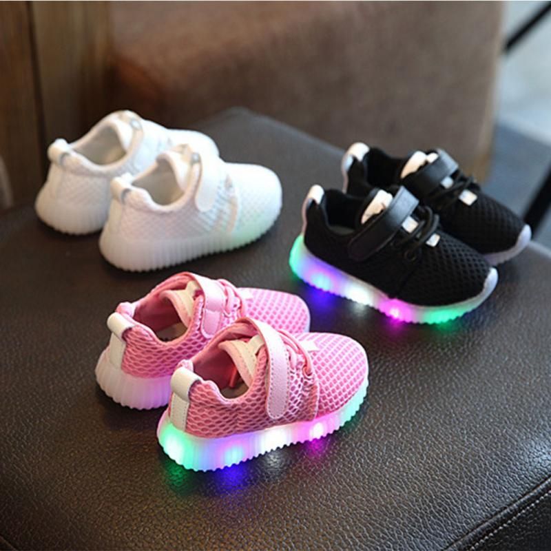 LED Kids Boys Girls Shoes Light Up Luminous Children Trainers Sport