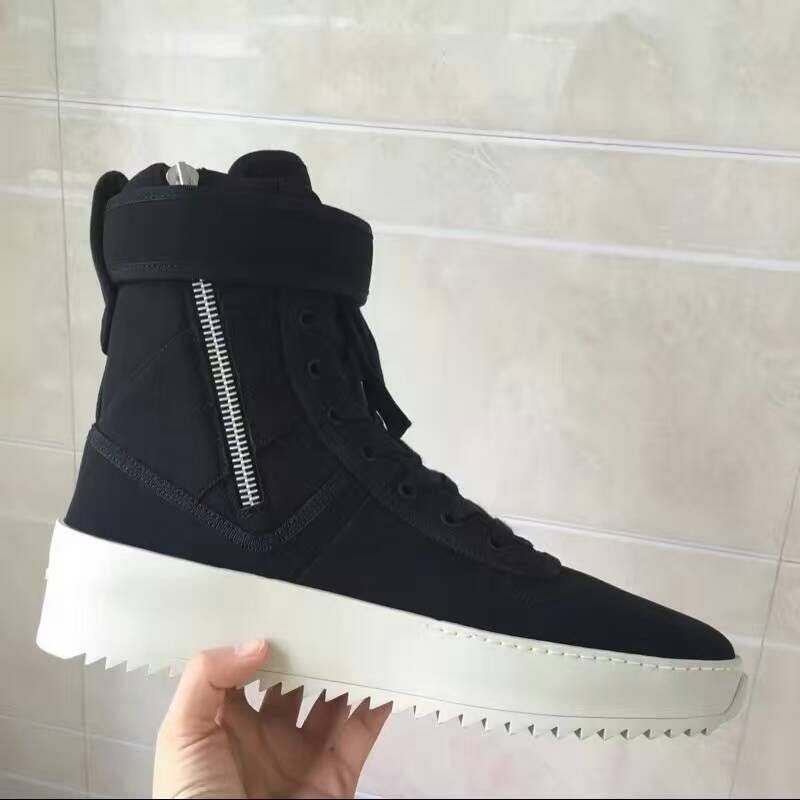 fog military sneaker