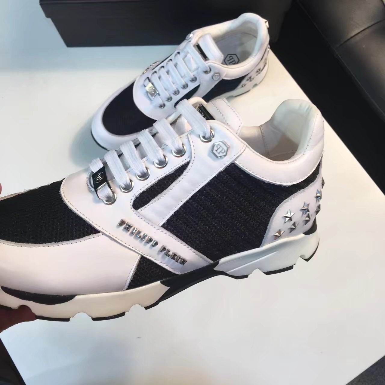 Discount Young Woman Casual Shoes Young Woman Casual Shoes 2020 Discount Young Woman Casual Shoes Young Woman Casual Shoes 2020