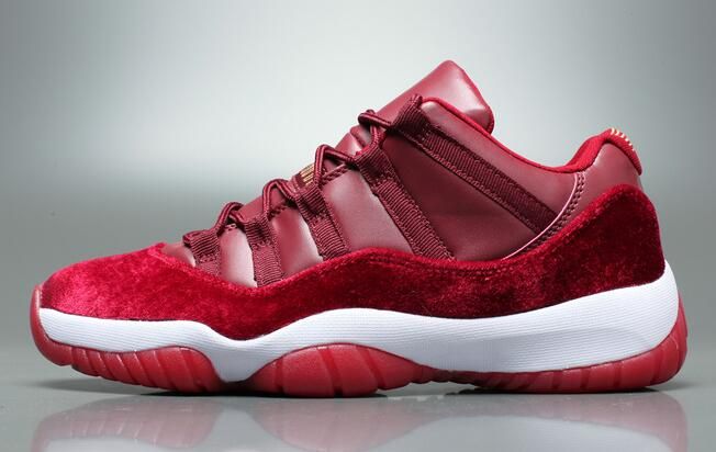 jordan 1 defiant lakers