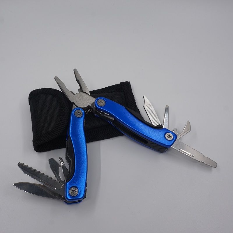 Multifunctional folding pliers 78