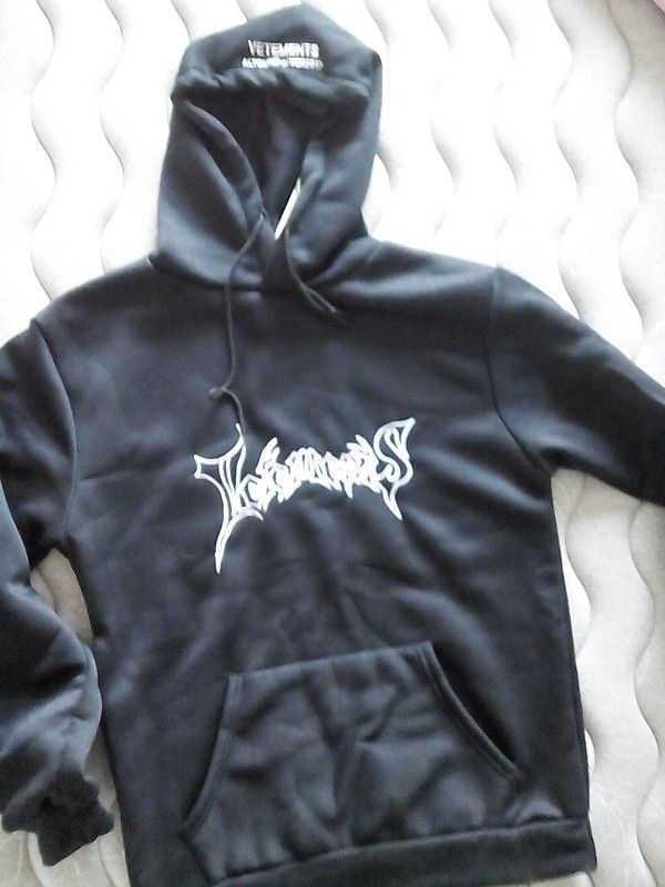 vetements automne hiver 2016 moletom com capuz