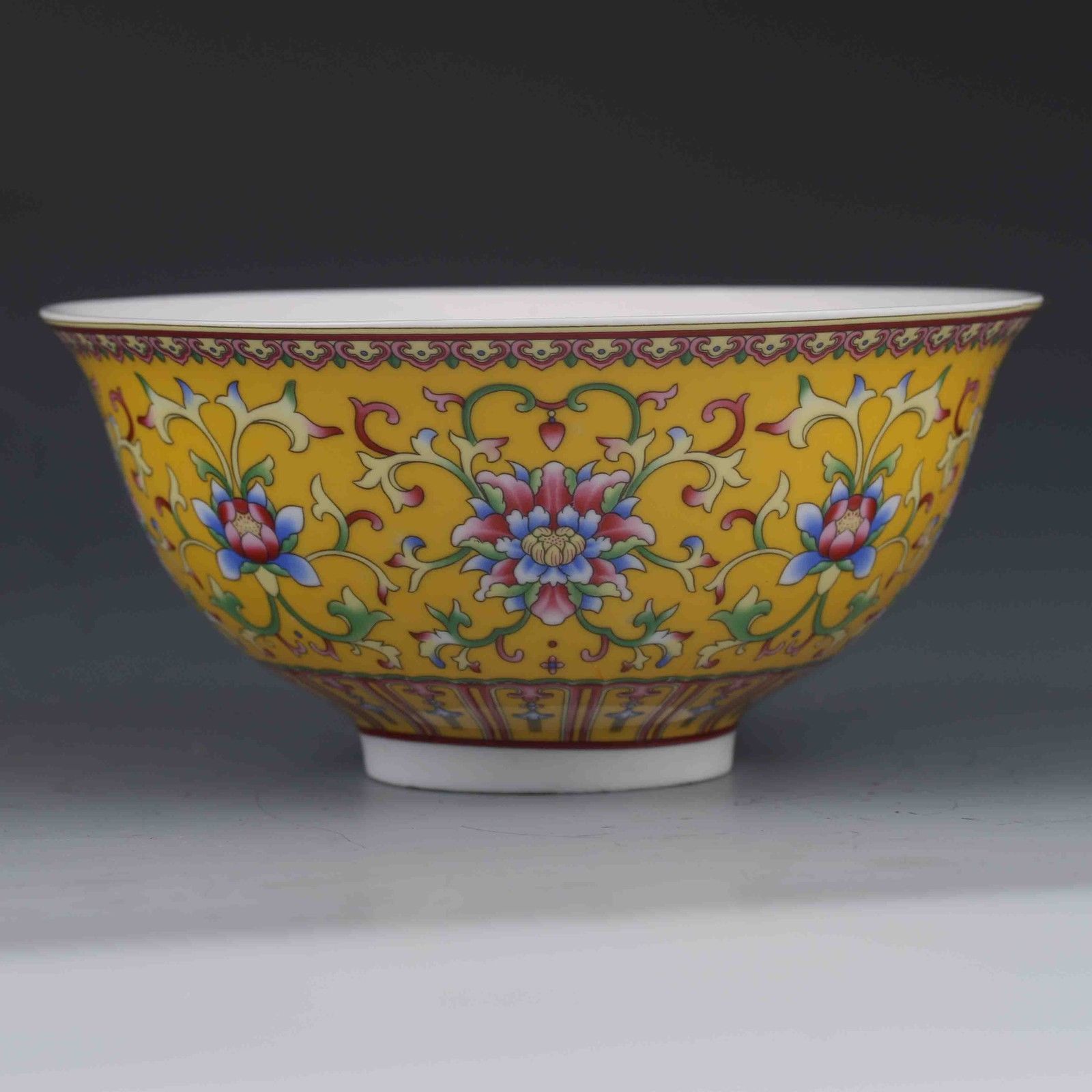 Grosshandel Chinesische Famille Rose Porzellan Schussel Handbemalte Blumen W Qianlong Mark G480 Von Good Deal2258 12 8 Auf De Dhgate Com Dhgate