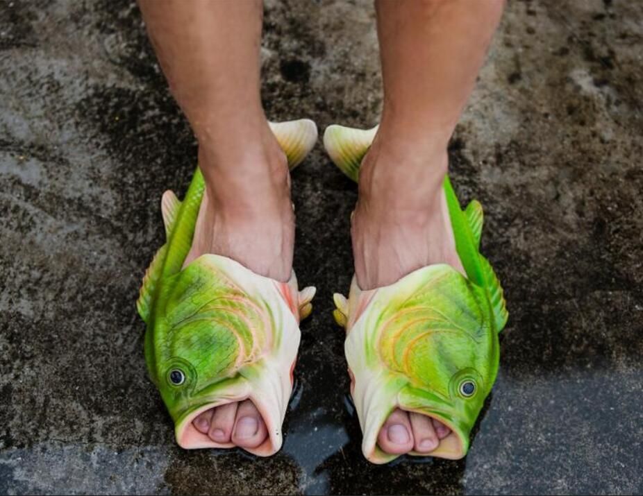 gucci fish sandals