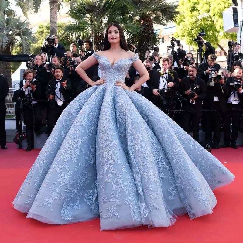 ball gown red carpet