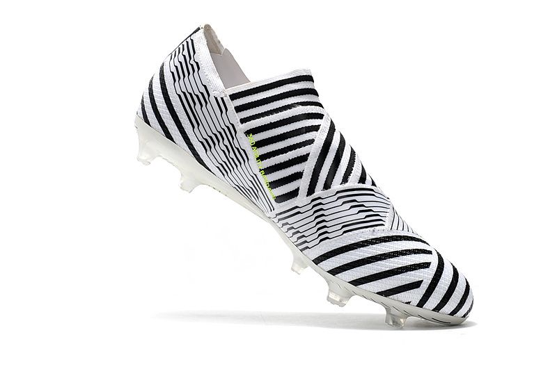 Nemeziz 17+ 360 tacos de fútbol Agility FG Nemeziz Tango zapatos de