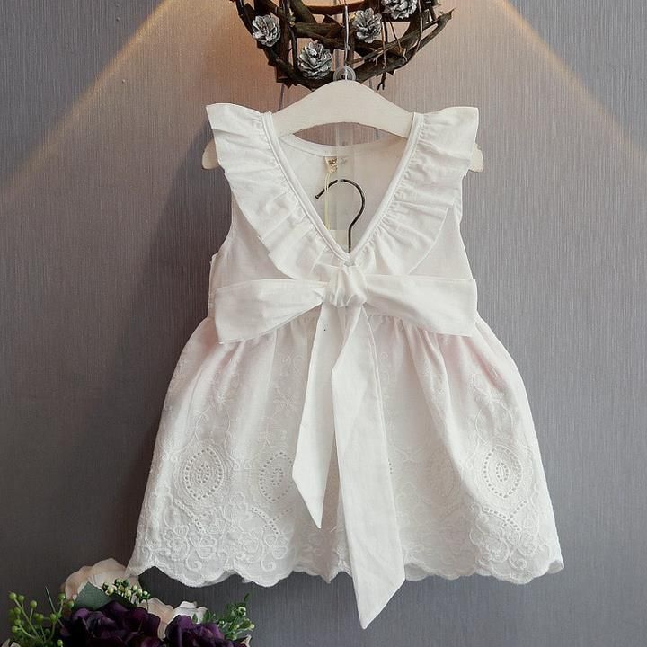 Grosshandel 2017 Baby Madchen Kleidung Fee Weisses Kleid Sommer Prinzessin Tutu Bogen Spitze Hohl Sleeveless V Halter Kleider Kinder Baumwolle Rock Kostenloser Versand Von Xiami1016 9 28 Auf De Dhgate Com Dhgate
