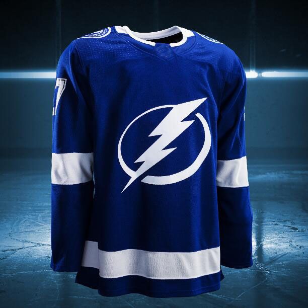 tampa bay lightning tyler johnson jersey