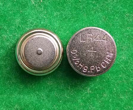 1.5 v button cell battery