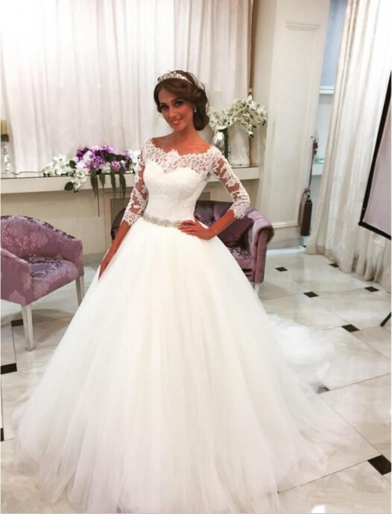 3 quarter sleeve lace wedding dress