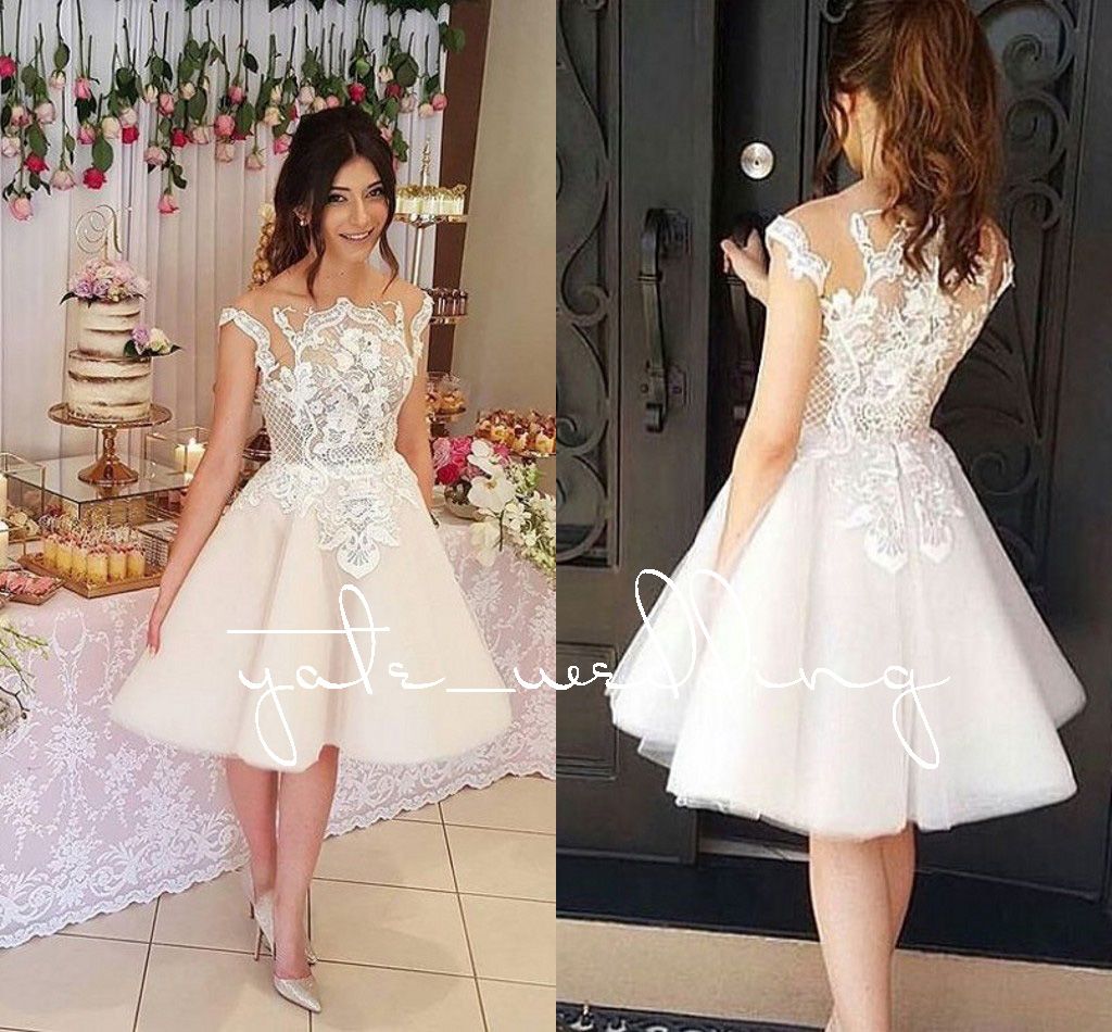Vintage marfil corto tul vestido de fiesta de cuello alto cuello mangas apliquees encaje rodilla longitud Vintage marfil corto tul vestido de fiesta de cuello alto cuello mangas apliquees encaje rodilla longitud