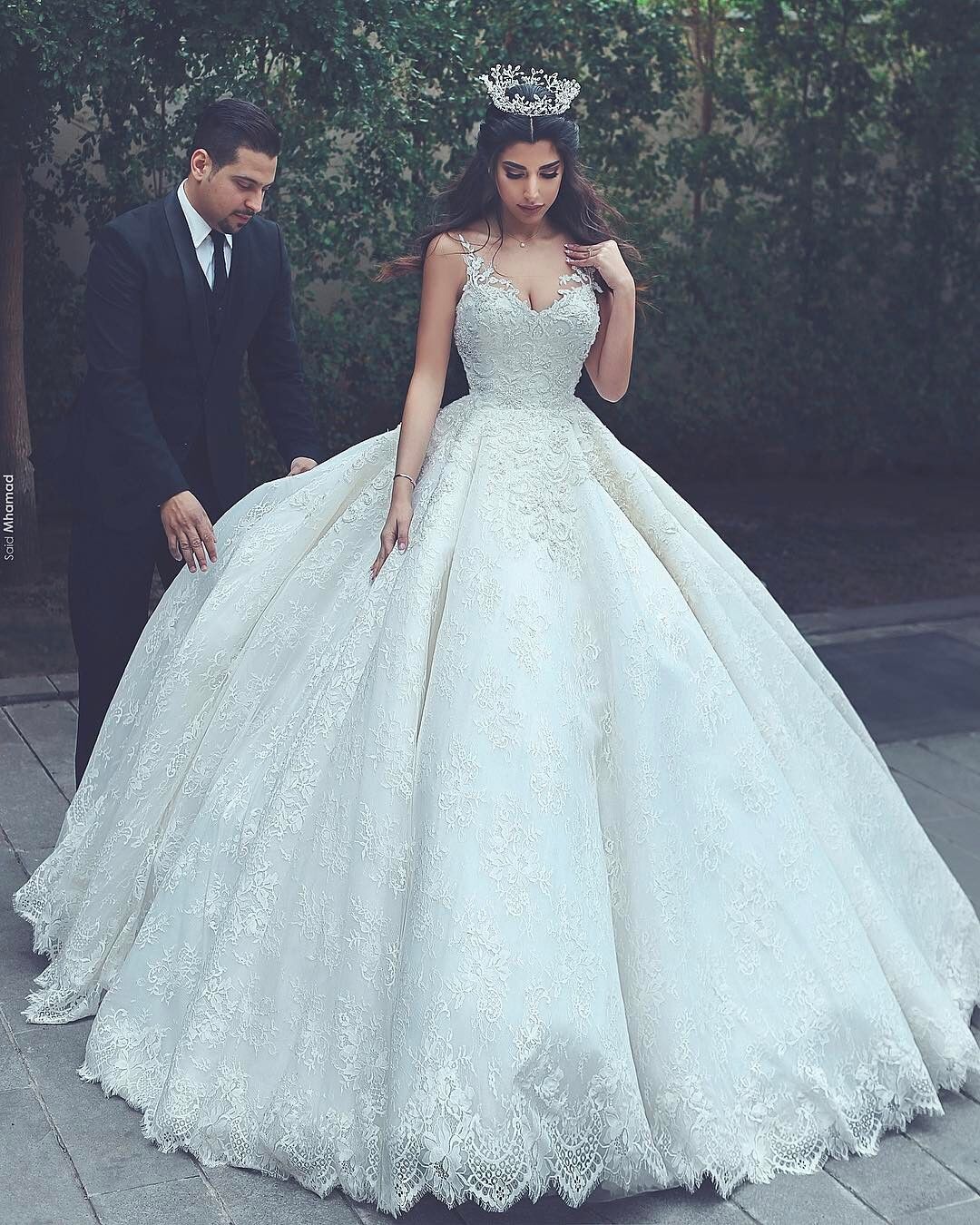 wedding gowns for fat ladies