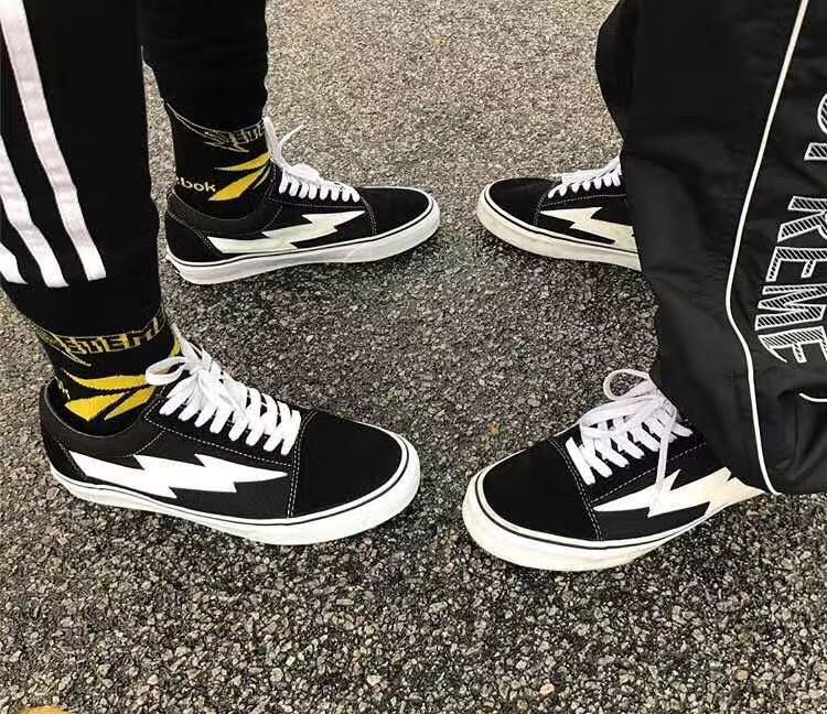 revenge x storm low top velcro black