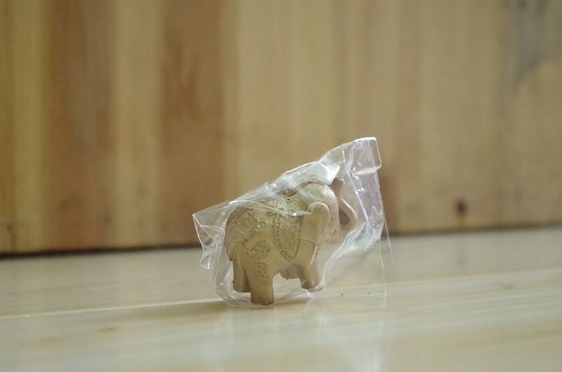 Gold Lucky Elephant Place Card Holder Holders Name Number Table Place