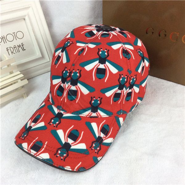 Grosshandel Hohe Qualitat Sonnenhut Mode Kleine Biene Baseball Kappe Designer Ball Kappen Europaischen Marke Ente Zunge Hut Outdoor Reise Schatten Hute Mit Box Von Angelaling 23 6 Auf De Dhgate Com Dhgate