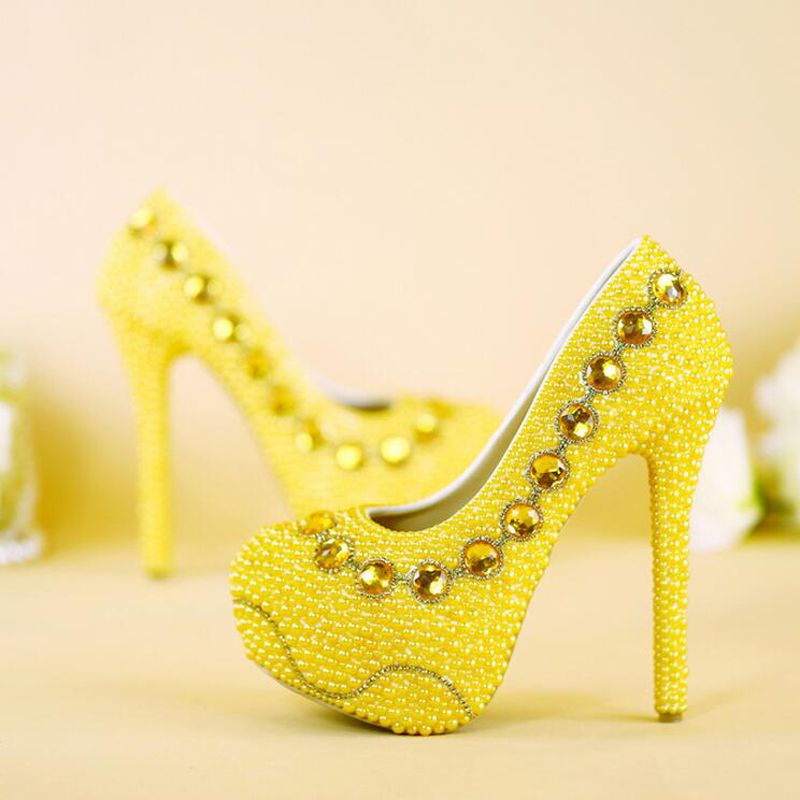 2017 New Designer Yellow Bridal Shoes Handmade Pearl Wedding Party