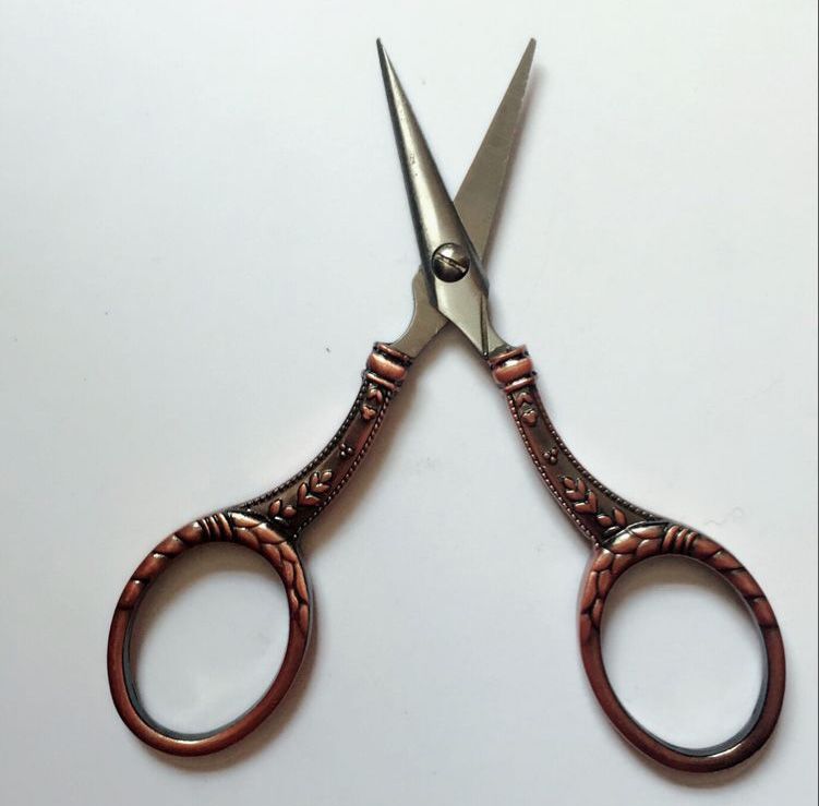 2019 50lot Wholesale High Quality Antique Brass Europe Style Sewing Scissors Stainless Steel Bronze Colour Vintage Dressmaker Tailoring Scissor From