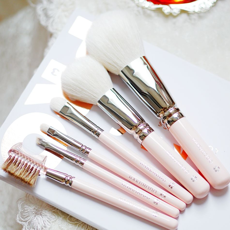 Hakuhodo 6 Brushes Sakura Pink Set Limited Edition High Quality Saikoho Goat Hair Beauty Makeup Applicator Blender Brushes From Gqxsport 19 04 Dhgate Com