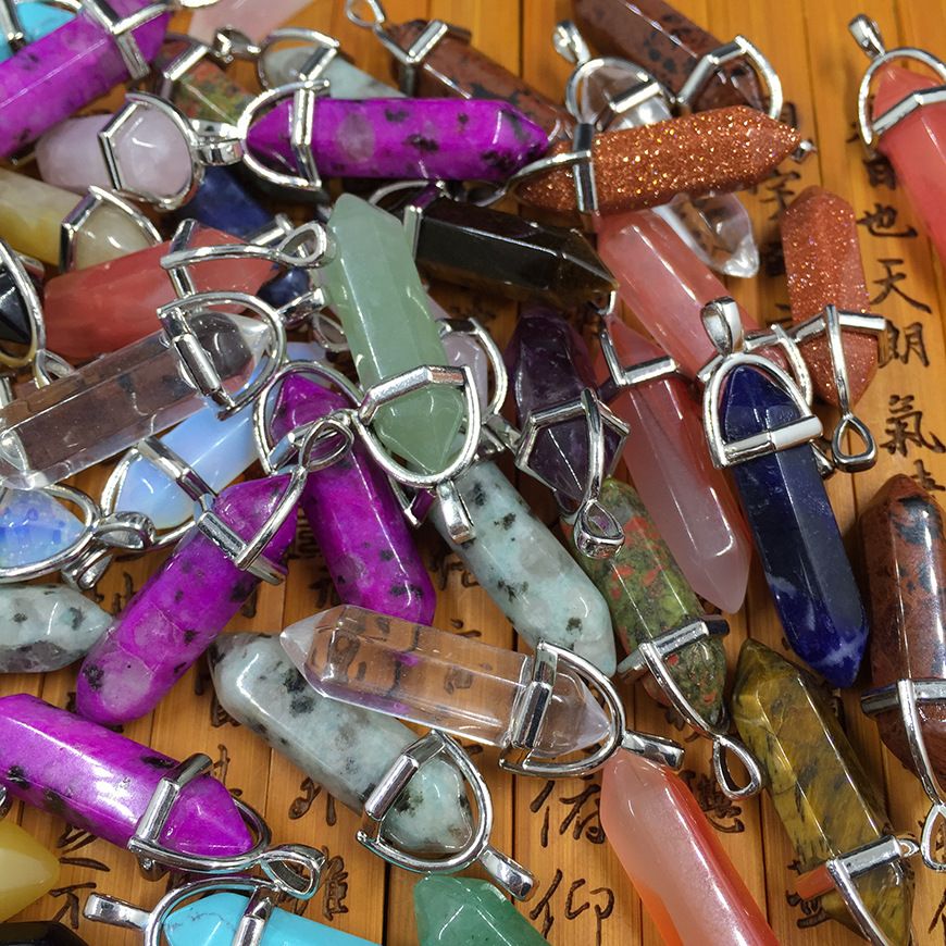 Hot sale!Gemstone Rock Natural Crystal Quartz Healing Point Chakra Stone Pendant