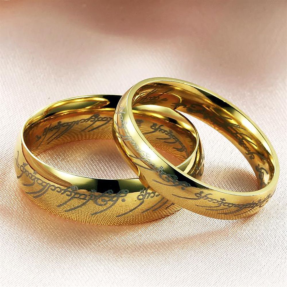 Grabado personalizado gratis El Hobbit El señor de los anillos "Un anillo para gobernarlos a todos" Anillos de bodas personalizados en oro acero inoxidable para parejas