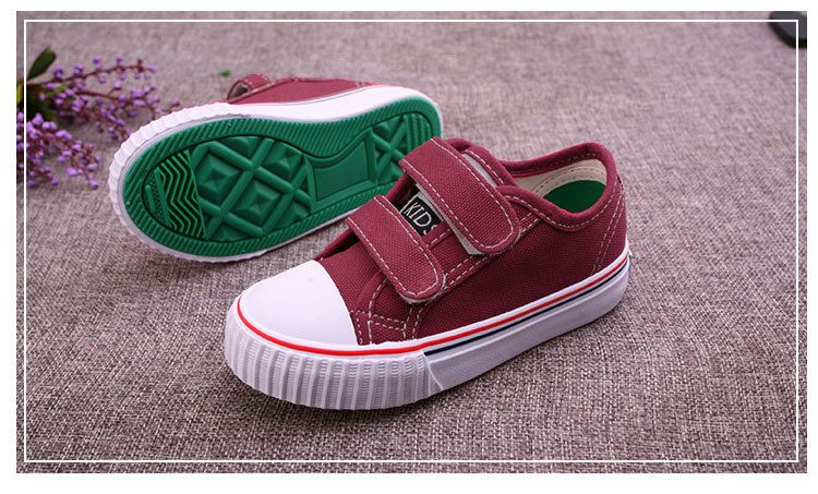 boys kd sneakers