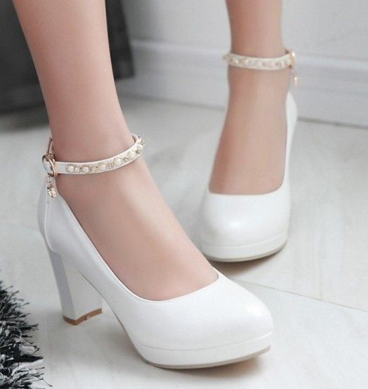 Compre Moda Nuevo Estilo Zapatos De La Novia Chunky Talones Hebillas De  Zapatos De La PU De Los Zapatos De Boda De Tacón Alto Cabeza Redonda  Atractiva Del Baile Fiesta Nocturna Shoesshuoshuo6588