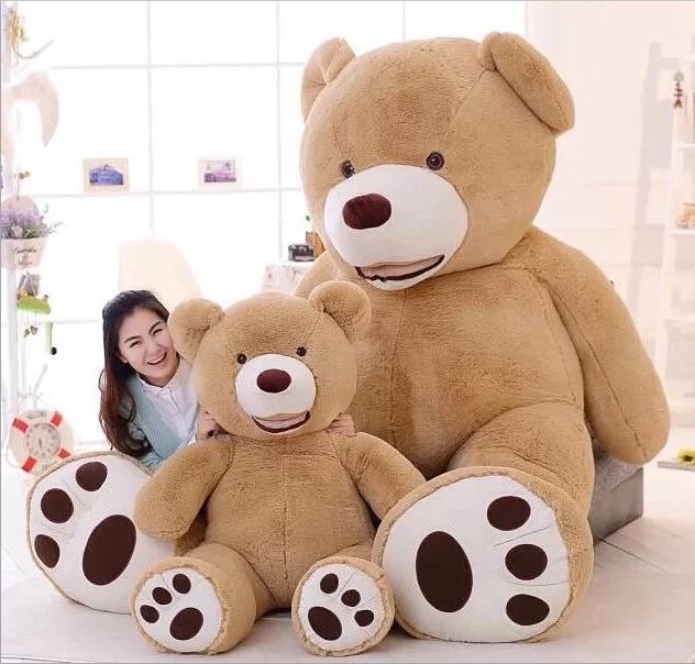 giant oversized teddy bear