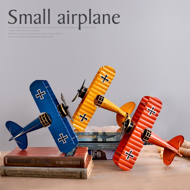 small toy planes