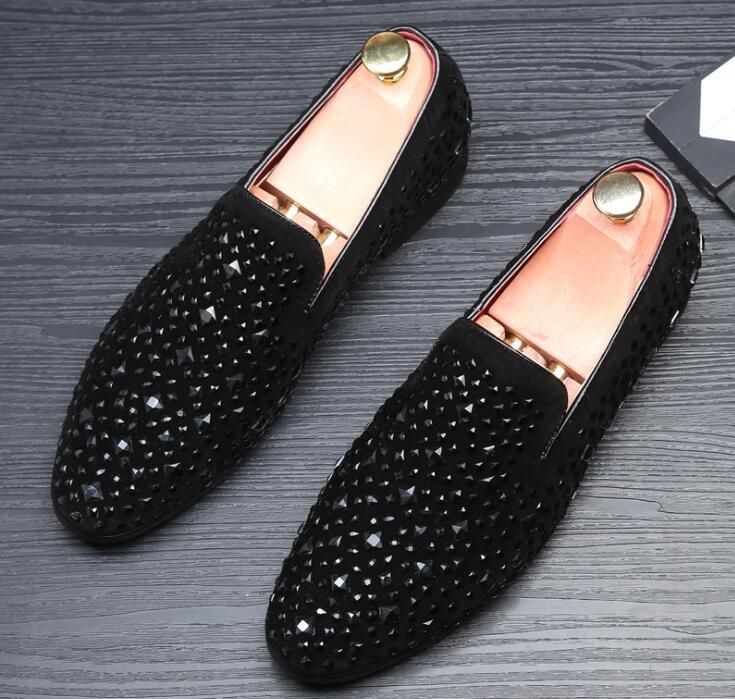 Compre Novos Estilo Britânico Homens Trendy Pageant Dress Sapatos Glitter  Rhinestone Homecoming Prom Sapatos Sapatos Sapato Social Masculino 469 Em  Granel De Sapatos Clássicos | DHgate.Com