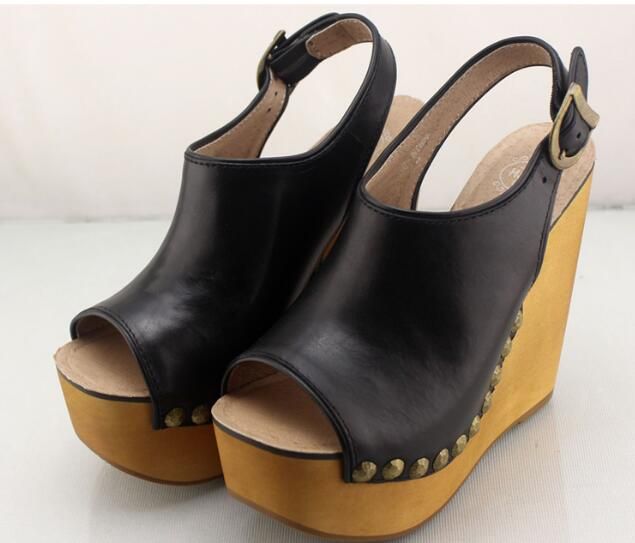 jeffrey campbell clogs