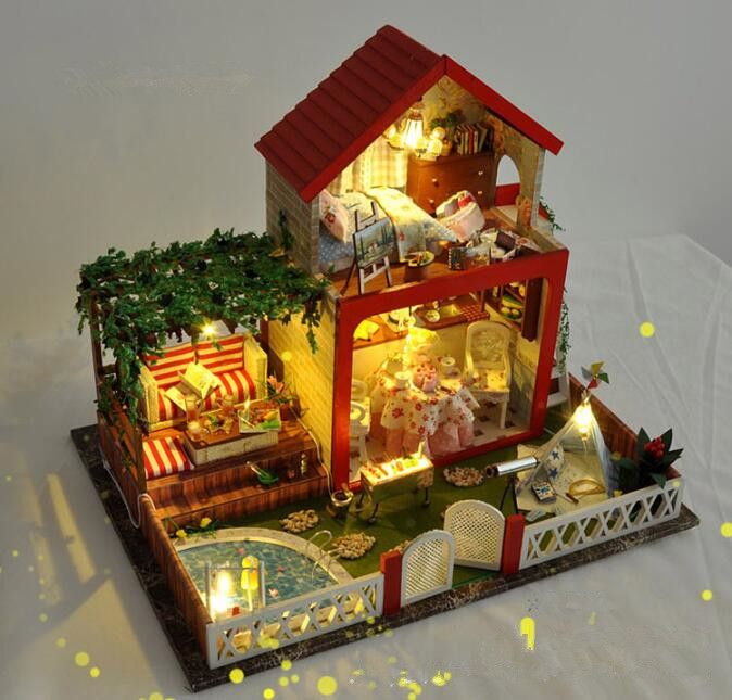 loving family christmas dollhouse