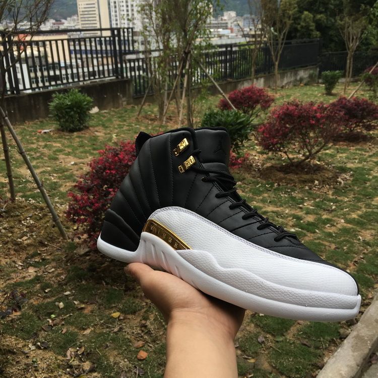 nike share price chart