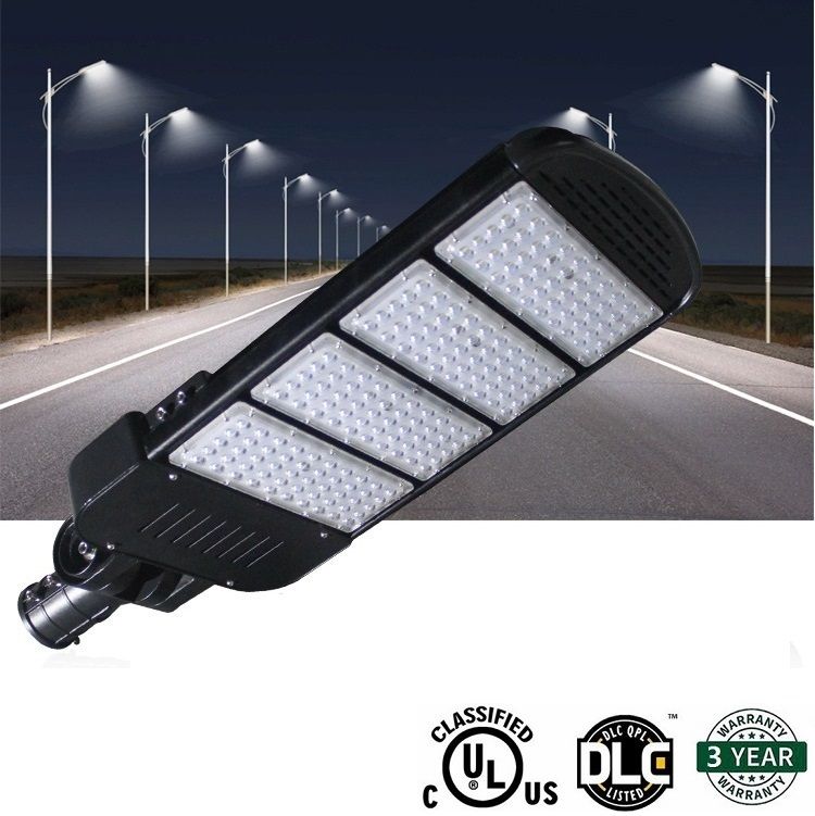UL DLC Éclairage Extérieur High Pole Led Réverbère 80W 100W 120W 150W