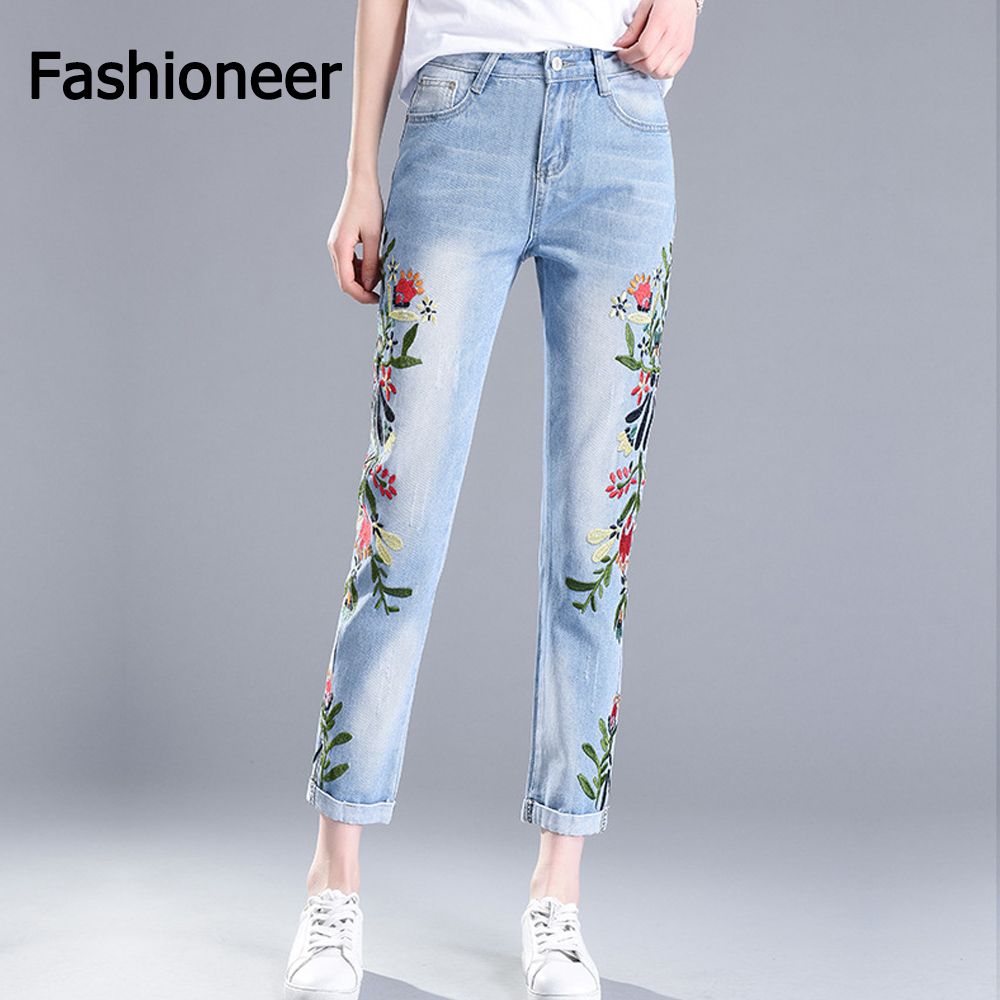 Jeans with flowers on the side Clearance