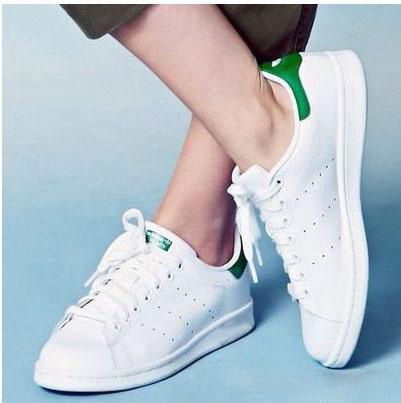 scarpe stile stan smith