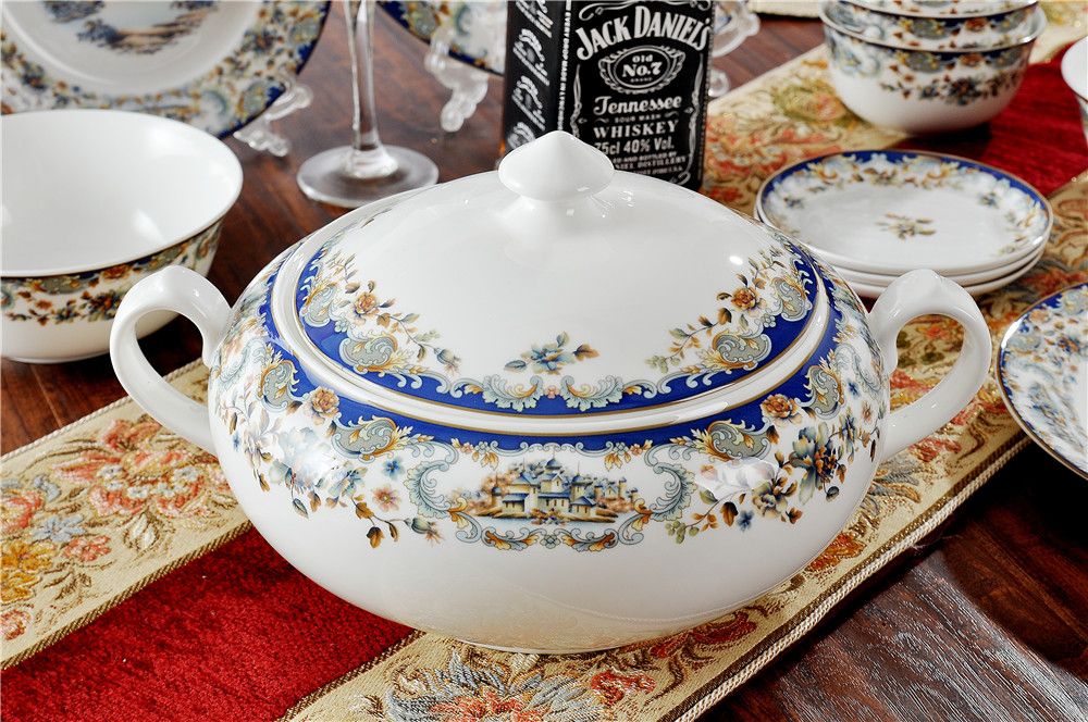 ECO Friendly Hot Sale New Year Fine Bone China Porcelain Tableware