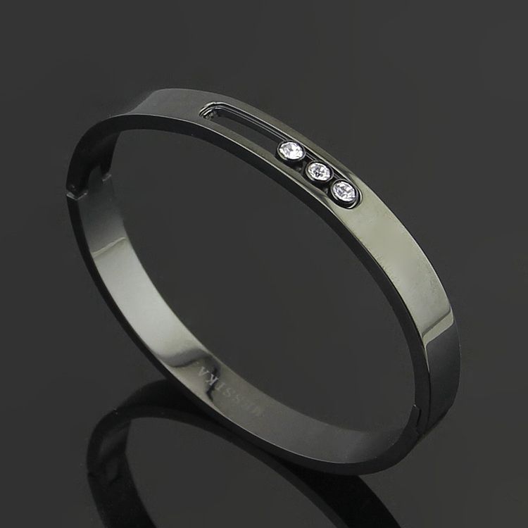 جهاز يبث ويستقبل نبضات كهربائية تكون رسالة قصيرة