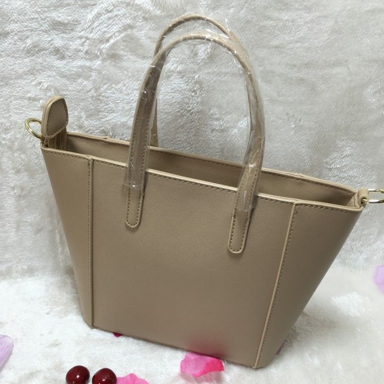charles and keith bolsas uk