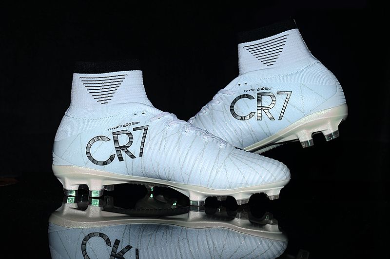 cristiano soccer cleats