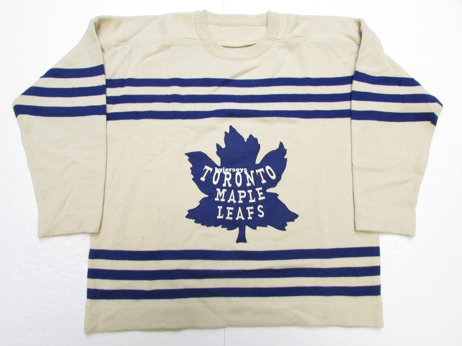 maple leafs sweater