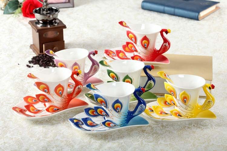 Satin Al Ustun El Yapimi Porselen Emaye Zarif Peacock Cay Kahve Fincan Seti Ile Saucer Ve Kasik Yilbasi Hediyeleri Tl122 5 Dhgate Comda