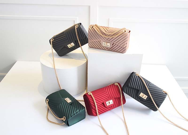 trendy small purses