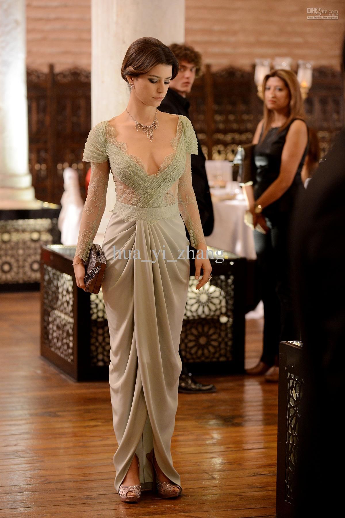 2013 Vestidos modernos para desfiles Funda con cuello en V Fruncido y transparente Manga Longitud del piso Vestidos de famosos Beren Saat ZJ142