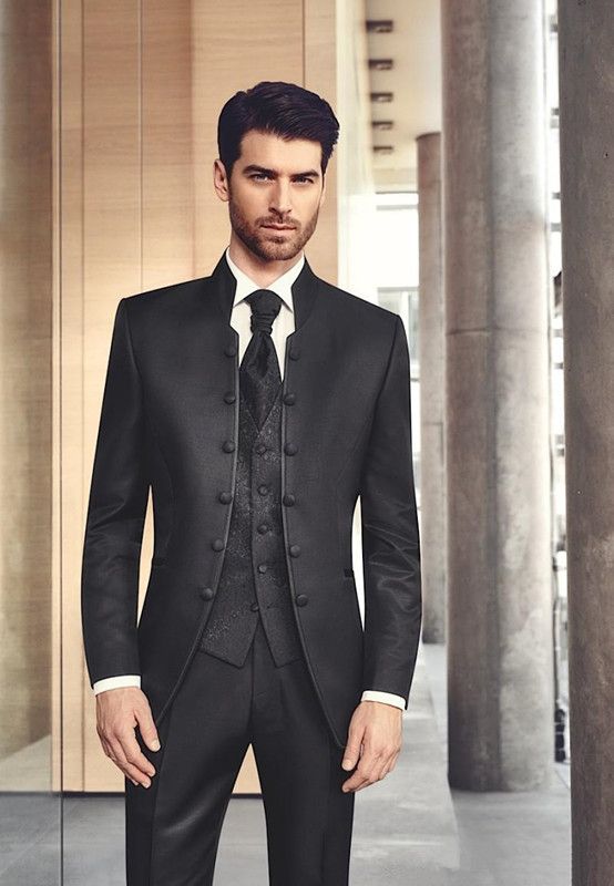 Compra Cuello Alto Bodas Trajes Para Hombre Slim Fit Novio Esmoquin Para  Hombres Tres Piezas Padrinos De Boda Traje Traje De Solapa Con Muesca  Chaquetas De Negocios Formales Barato | Entrega Rápida