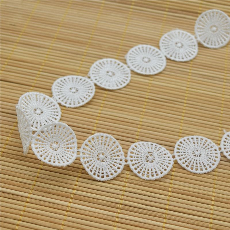 circle lace trim