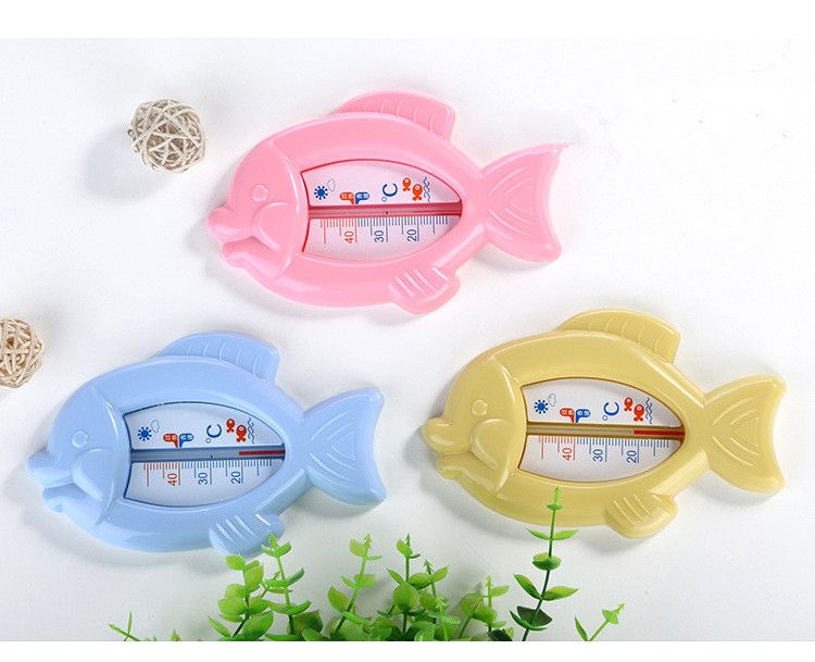 2017 Latest Cartoon Small Fish Baby Thermometer Baby Thermometer Baby Bath Thermometer Wet And Dry Dual Use Room Temperature Meter Best Way To Measure