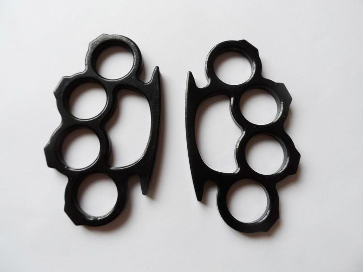.Biker Black Steel Iron Knuckles Fist Fighting Equipment Outdoor Self Defense Tool From Mcphee